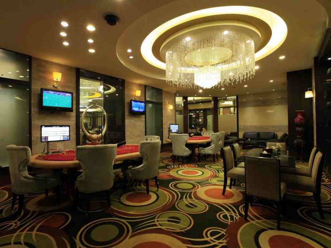 Đánh bạc thỏa thích tại Holiday Palace Resort & Casino 