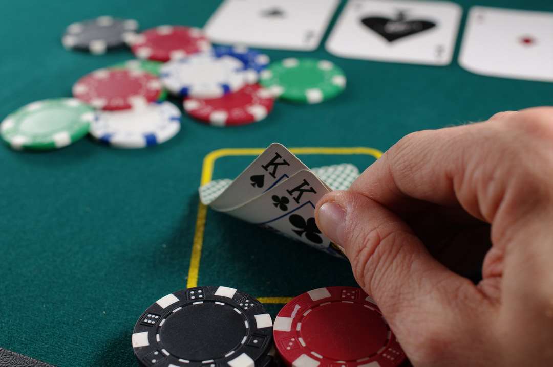 Vô vàn các loại trò chơi bài có ở Lucky Diamond Casino